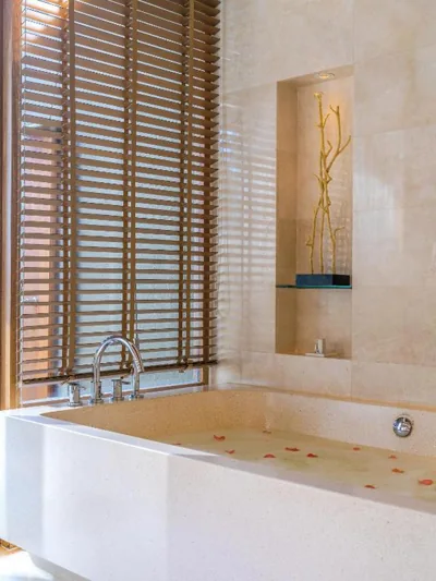 Villa met privéplonsbad en zwembad – aan zee (recent gerenoveerd) — Renaissance Phuket Resort & Spa